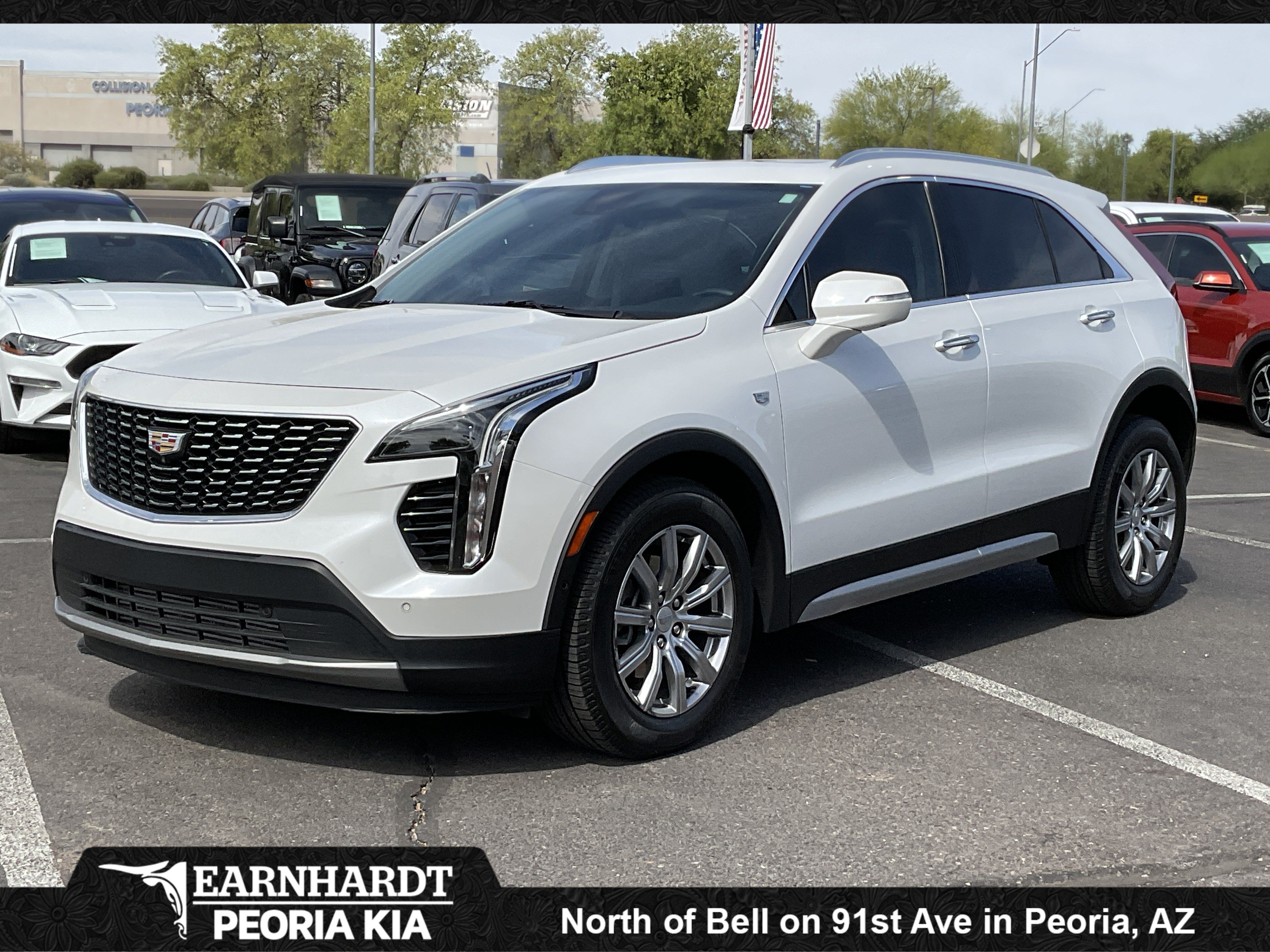 2023 Cadillac XT4 FWD Premium Luxury**CF CERT 1 OWN in Crystal White Tricoat — front three-quarter view