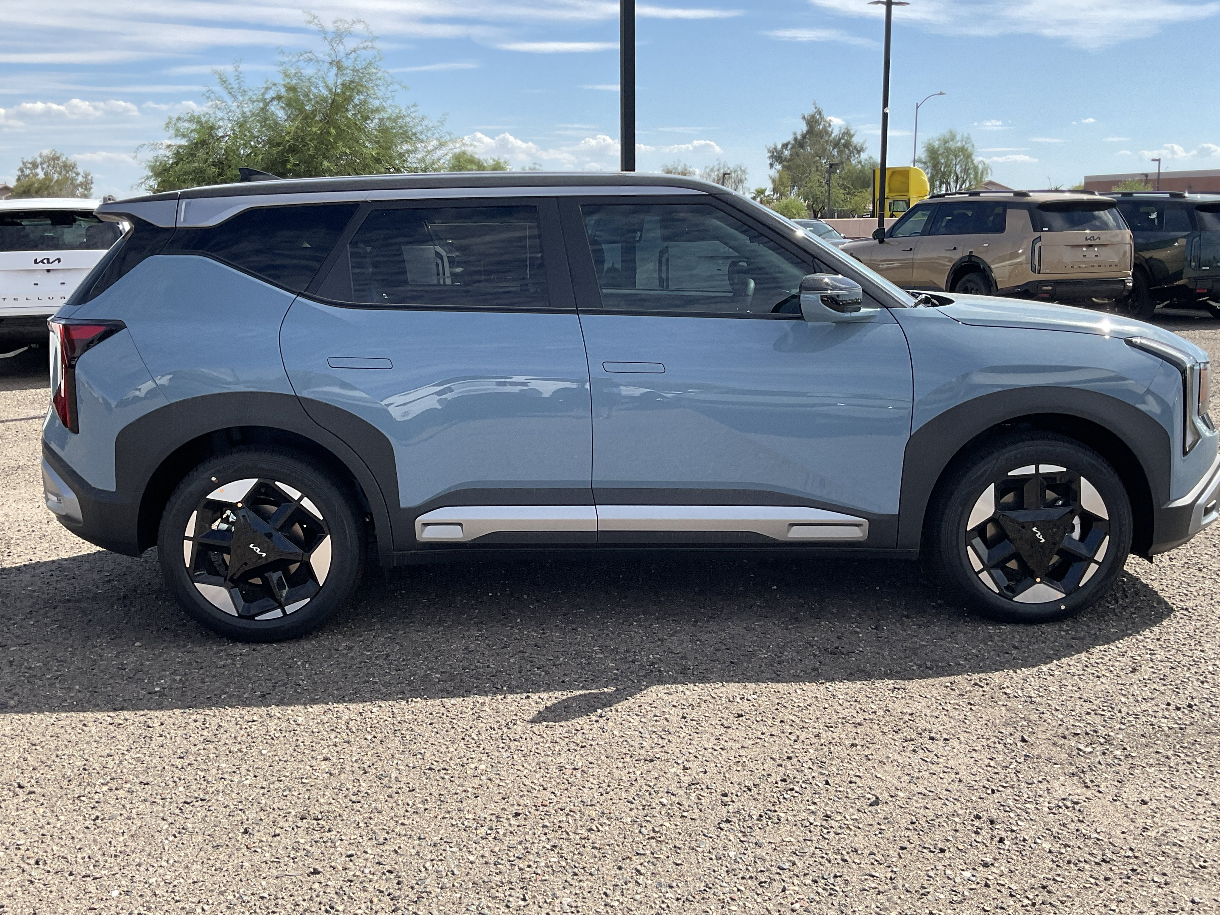 2027 Kia Seltos — detail view